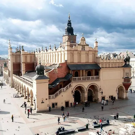 Pod Sloncem - Rynek Glowny Διαμέρισμα Krasków