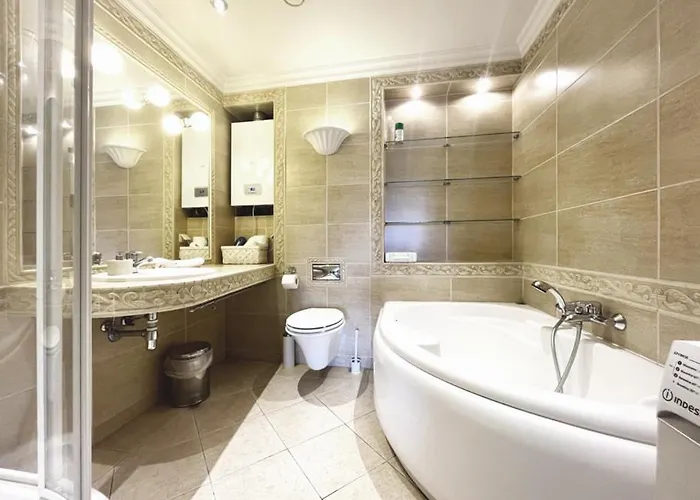 Pod Sloncem - Rynek Glowny Cracovie